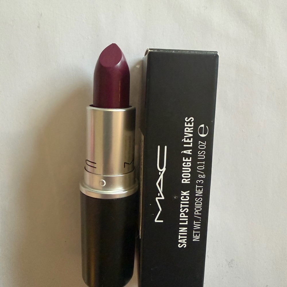 MAC Cosmetics Vintage Satin Lipstick - REBEL